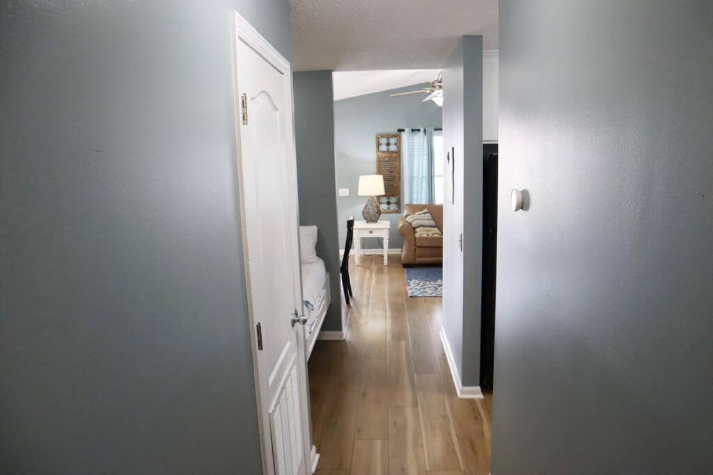 Lazy Palm 4 Pools Short Walk To Beach! Sleeps 5! Panama City Beach Eksteriør billede