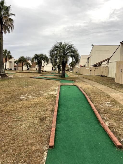 Lazy Palm 4 Pools Short Walk To Beach! Sleeps 5! Panama City Beach Eksteriør billede