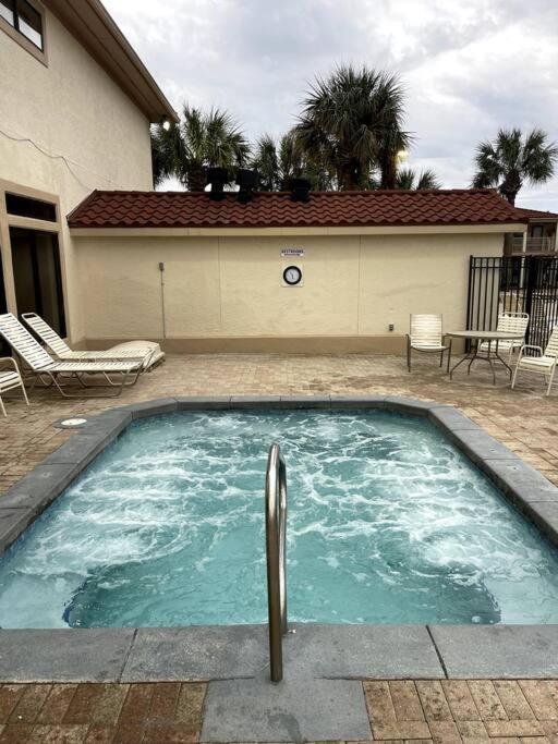 Lazy Palm 4 Pools Short Walk To Beach! Sleeps 5! Panama City Beach Eksteriør billede