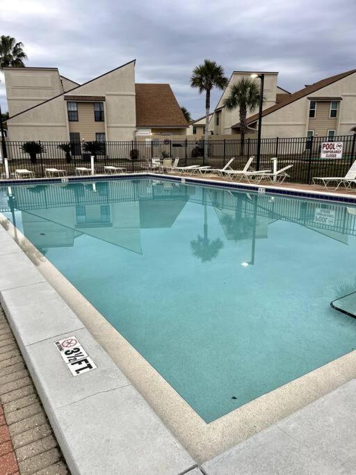Lazy Palm 4 Pools Short Walk To Beach! Sleeps 5! Panama City Beach Eksteriør billede