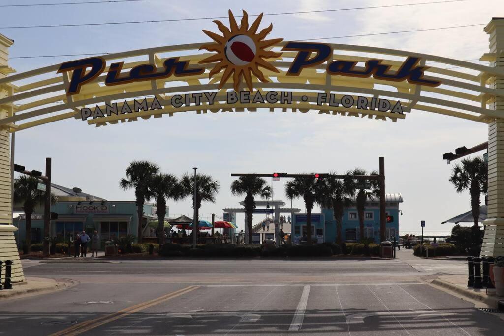 Lazy Palm 4 Pools Short Walk To Beach! Sleeps 5! Panama City Beach Eksteriør billede