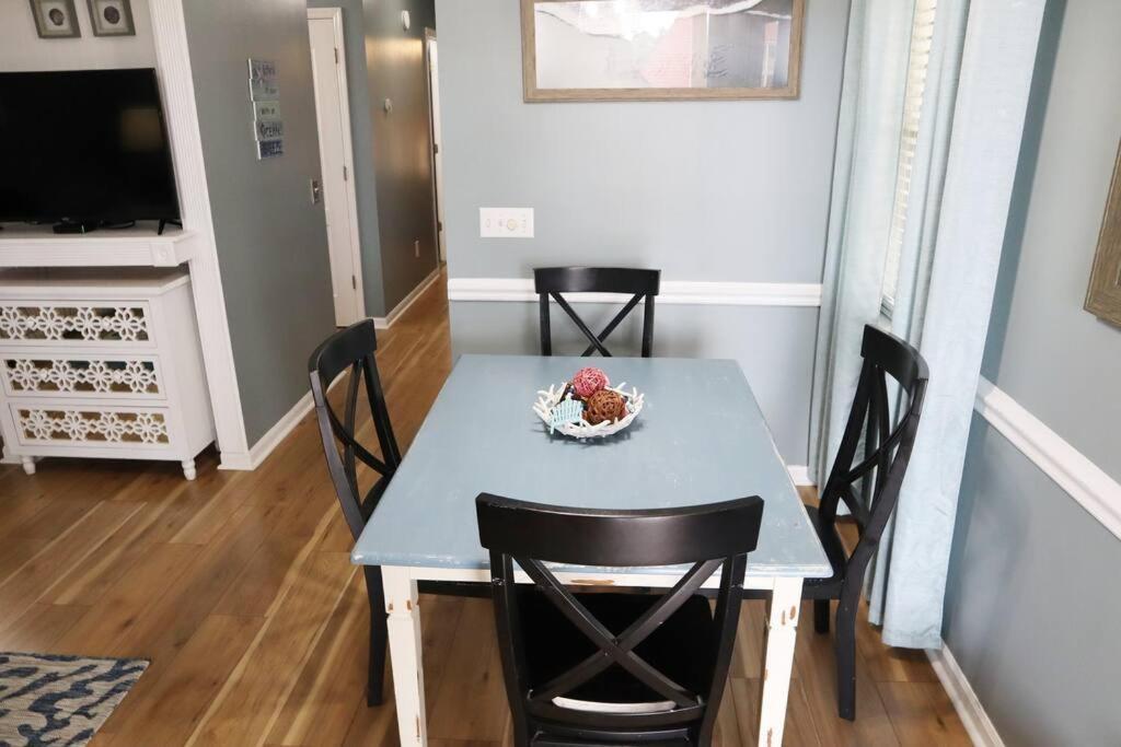 Lazy Palm 4 Pools Short Walk To Beach! Sleeps 5! Panama City Beach Eksteriør billede